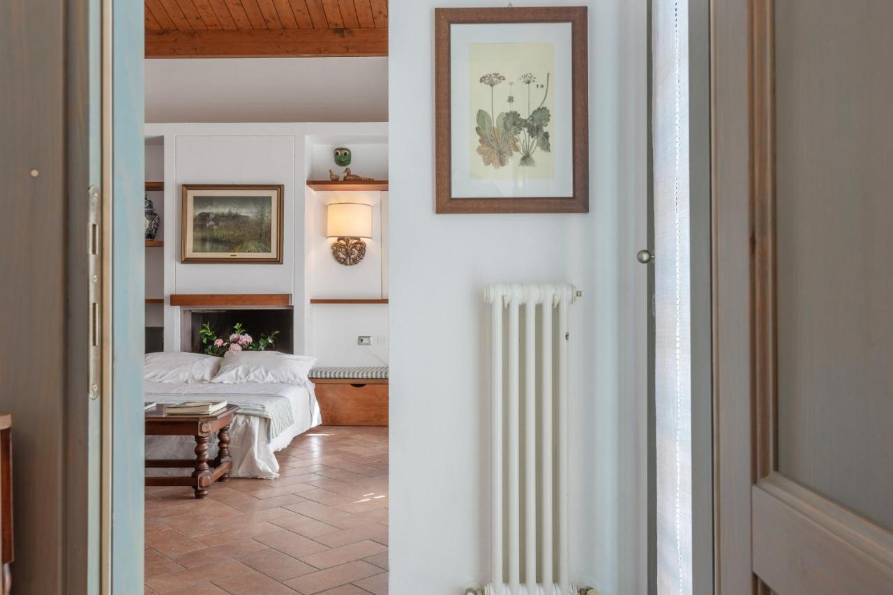 Francolino Duplex Charming La Farnia Villa Bagian luar foto